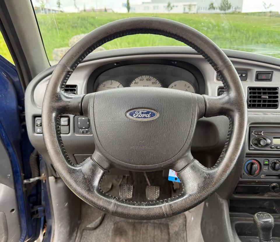 Ford Ranger XLT Pick-Up Double Cab 2.5D 4x4 пробіг: 268000 рік: Dezember 2005 Diesel потужність:109 PS коробка: Manuell ціна: 2900 - Фото 14