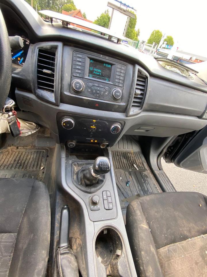 Ford Ranger XL Extrakabine 4x4*Euro 6 ; ZC*Lkw*Klima* Ranger пробіг: 156000 Diesel потужність:160 PS коробка: Manuell ціна: 4999 - Фото 17