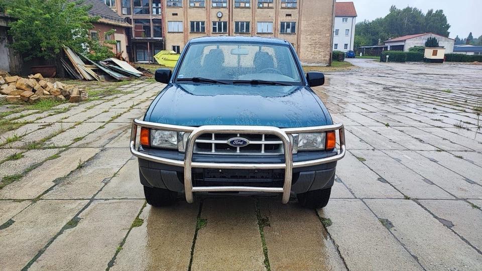 Ford Ranger 5 Pickup 4x4 пробіг: 390000 рік: Januar 2000 Diesel коробка: Manuell ціна: 2700 - Фото 0