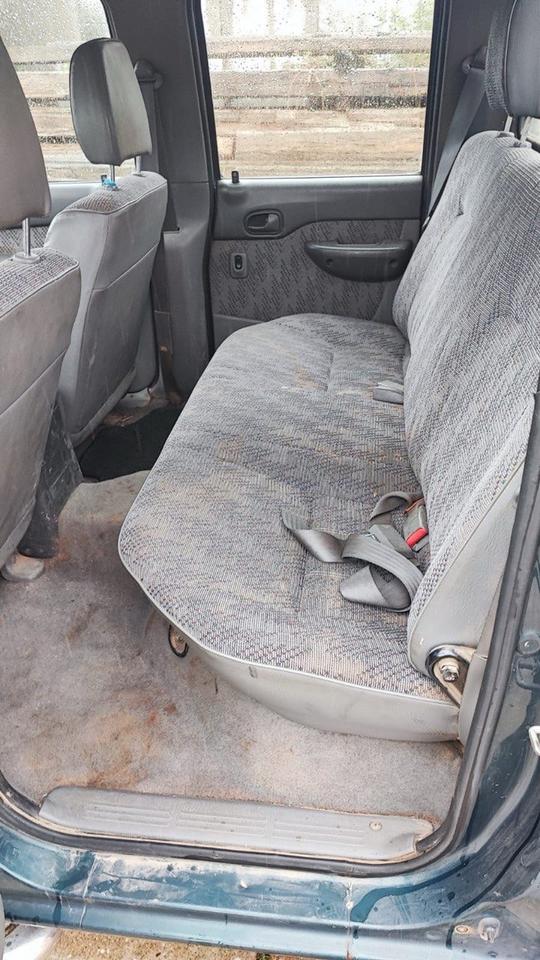 Ford Ranger 5 Pickup 4x4 пробіг: 390000 рік: Januar 2000 Diesel коробка: Manuell ціна: 2700 - Фото 10