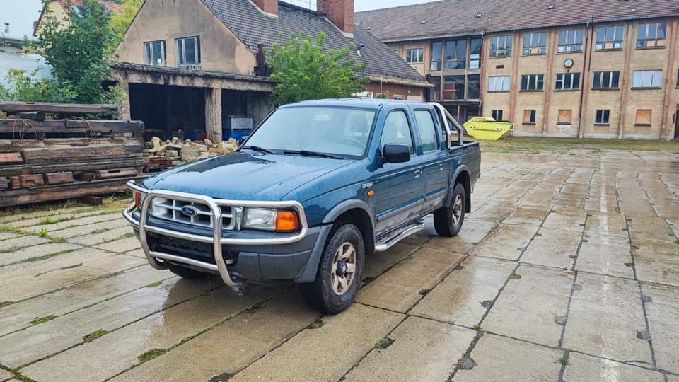 Ford Ranger 5 Pickup 4x4 пробіг: 390000 рік: Januar 2000 Diesel коробка: Manuell ціна: 2700 - Фото 5