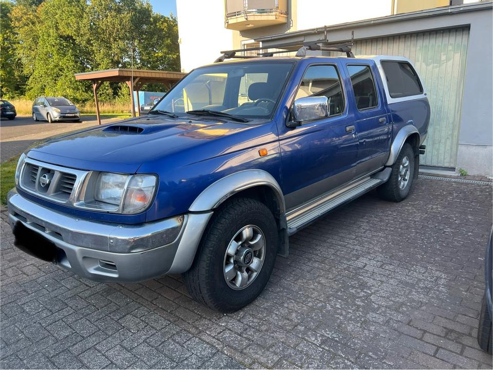 Nissan Navara D22 4x4 Pickup Doka  пробіг: 128000 рік: Mai 2002 Diesel потужність:103 PS коробка: Manuell Euro3 ціна: 4500 ціна: 4500 - Фото 1