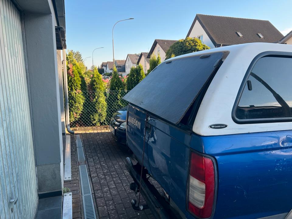 Nissan Navara D22 4x4 Pickup Doka  пробіг: 128000 рік: Mai 2002 Diesel потужність:103 PS коробка: Manuell Euro3 ціна: 4500 ціна: 4500 - Фото 5