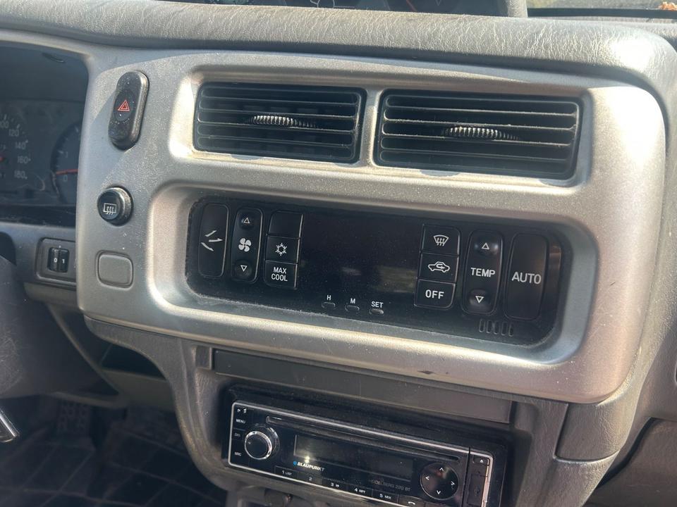 Дпомога з купівлі та пригону надійного авто Mitsubishi L200 TD Intense Club Cab 2500  пробіг: 270000 рік: März 2005 Diesel потужність:116 PS коробка: Manuell ціна: 3000 - Фото 9