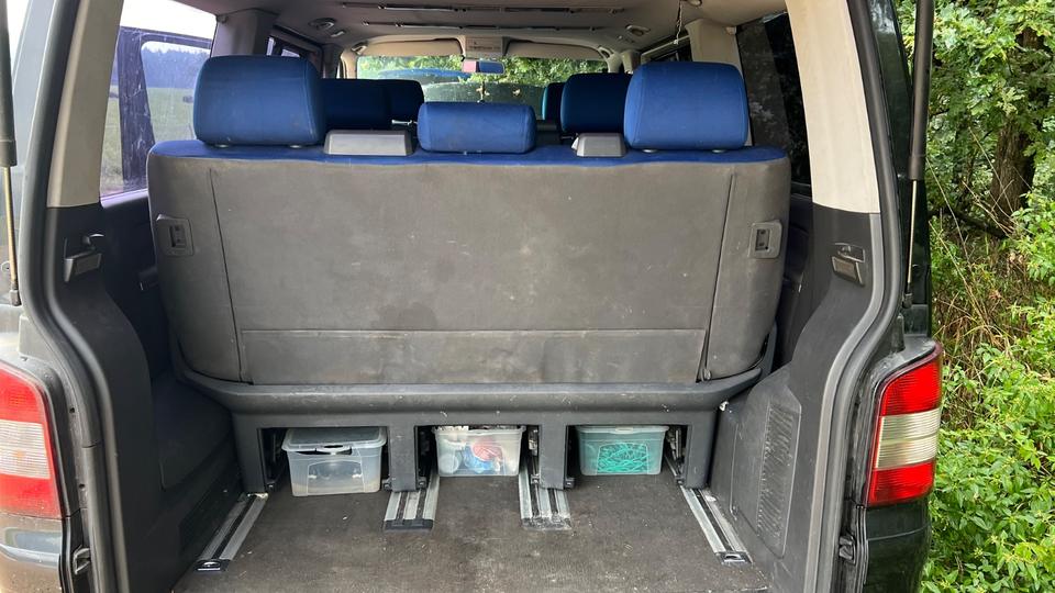 T5 Multivan 2003 Turboschaden пробіг: 398000 рік: November 2003 потужність:131 PS потужність:131 PS коробка: Manuell  - Фото 7