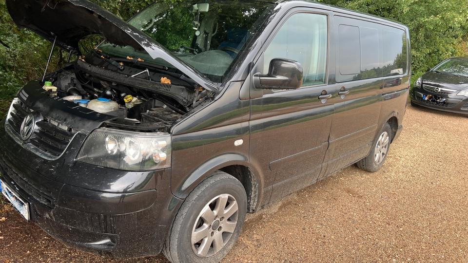 T5 Multivan 2003 Turboschaden пробіг: 398000 рік: November 2003 потужність:131 PS потужність:131 PS коробка: Manuell  - Фото 8