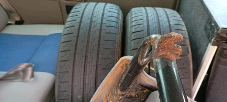 VW t4 TDi 2,5 Multivan Atlantik пробіг: 410000 рік: Dezember 1998 Diesel потужність:150 PS коробка: Manuell ціна: 2800 - Фото 7