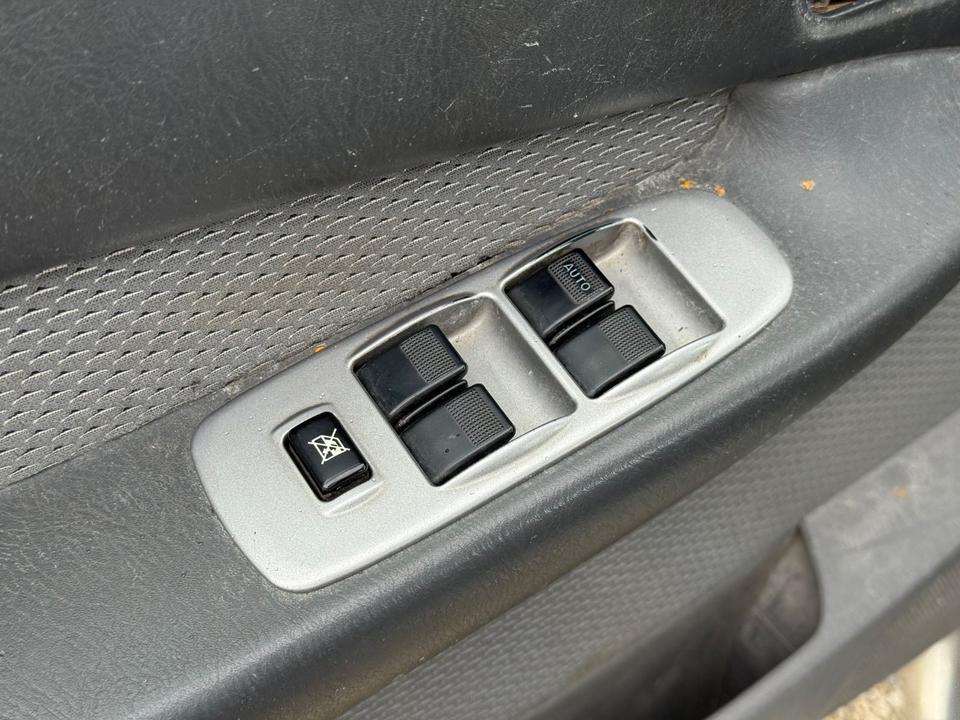 Ford Ranger XLT Pick-Up Double Cab 2.5D 4x4 пробіг: 268000 рік: Dezember 2005 Diesel потужність:109 PS коробка: Manuell ціна: 2600 - Фото 15