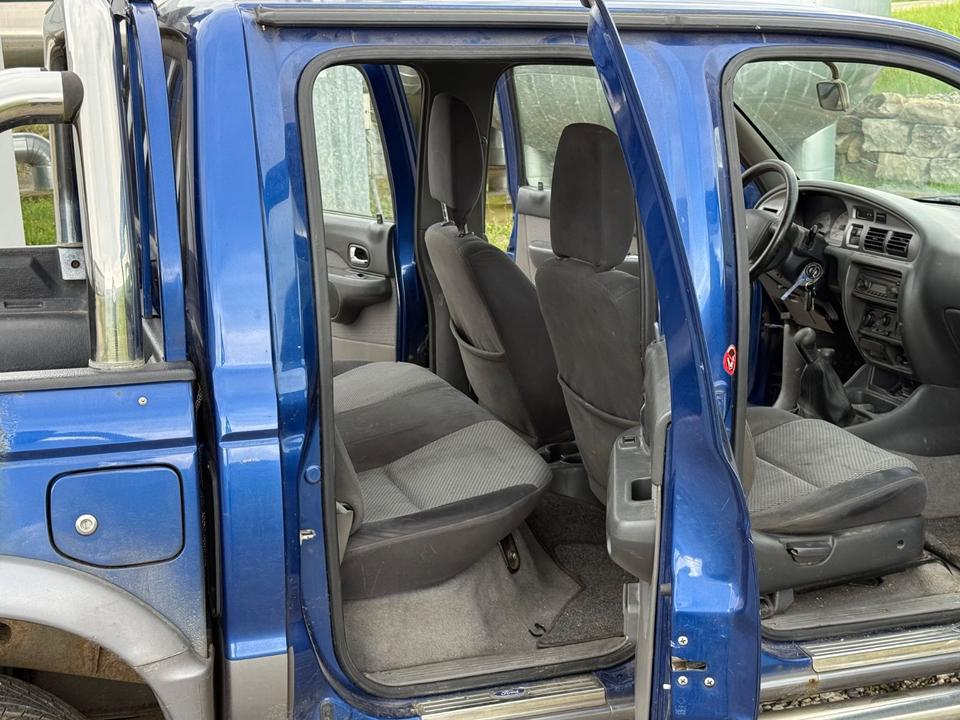 Ford Ranger XLT Pick-Up Double Cab 2.5D 4x4 пробіг: 268000 рік: Dezember 2005 Diesel потужність:109 PS коробка: Manuell ціна: 2600 - Фото 8