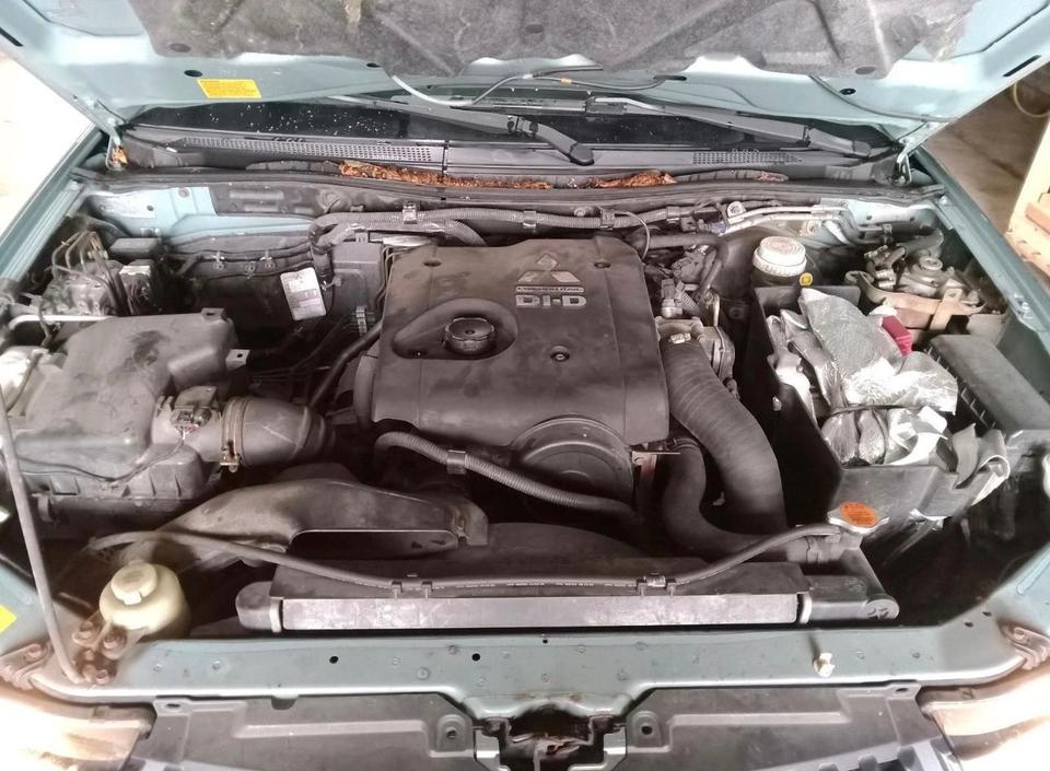 Mitsubishi L200 2,5 пробіг: 187500 рік: September 2006 Diesel потужність:136 PS коробка: Manuell ціна: 5900 - Фото 8