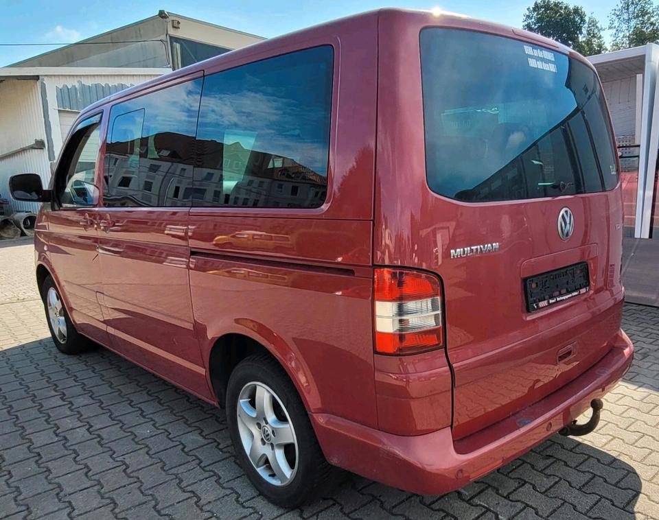 VW T5 Multivan пробіг: 442852 рік: Oktober 2005 Diesel потужність:174 PS ціна: 3000 - Фото 3