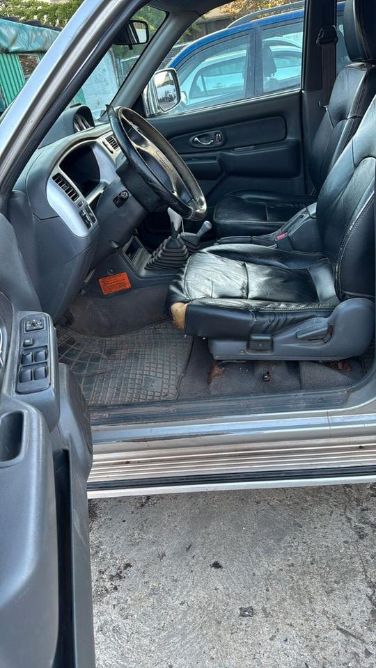 Mitsubishi L200 4x4 пробіг: 256000 рік: Januar 2005 Diesel коробка: Manuell ціна: 4999 - Фото 12