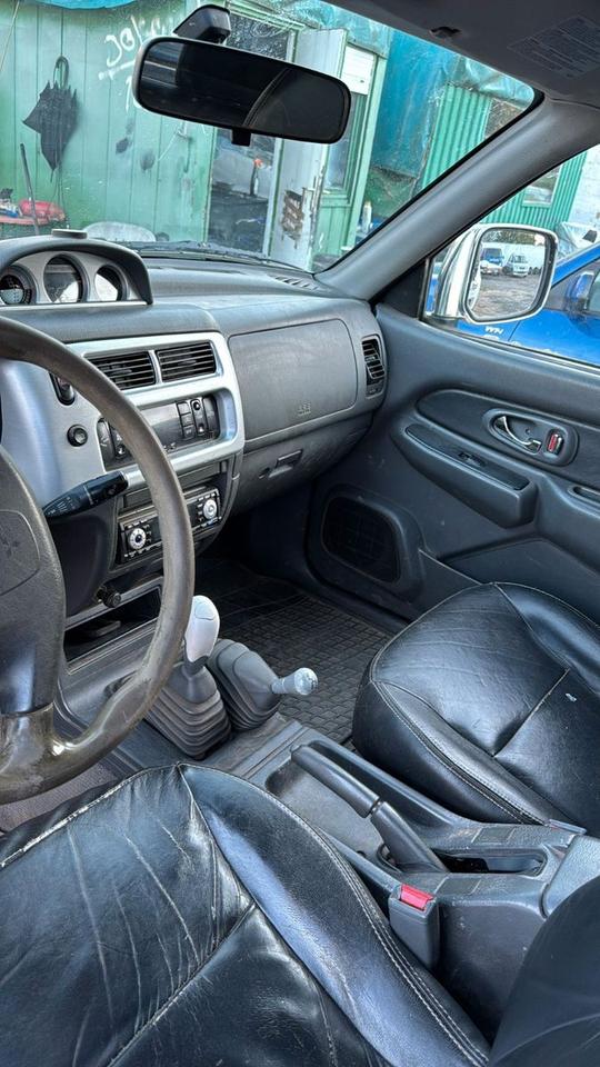 Mitsubishi L200 4x4 пробіг: 256000 рік: Januar 2005 Diesel коробка: Manuell ціна: 4999 - Фото 13