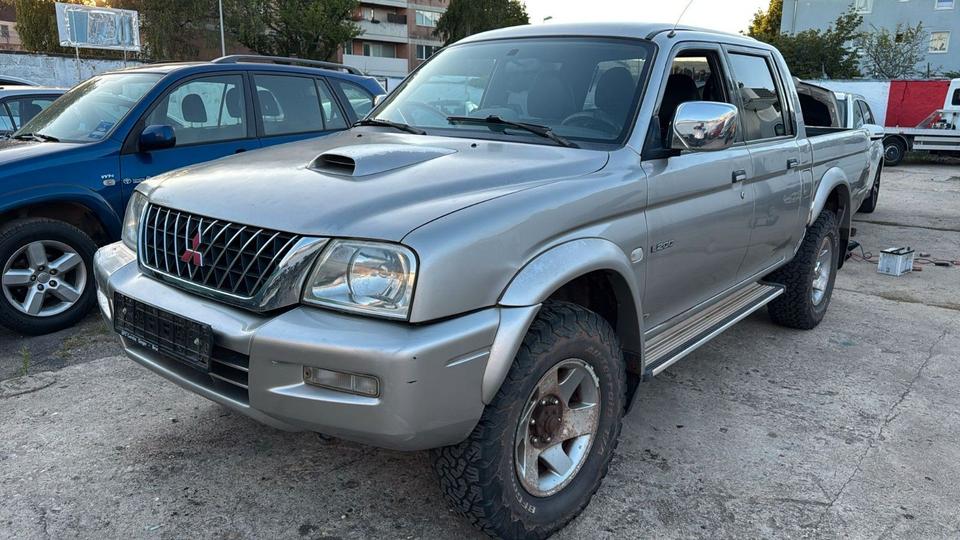 Mitsubishi L200 4x4 пробіг: 256000 рік: Januar 2005 Diesel коробка: Manuell ціна: 4999 - Фото 5