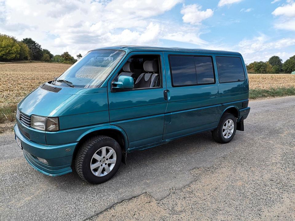 Volkswagen VW T4 Multivan  пробіг: 430960 рік: März 1995 Diesel потужність:77 PS коробка: Manuell ціна: 2400 - Фото 1