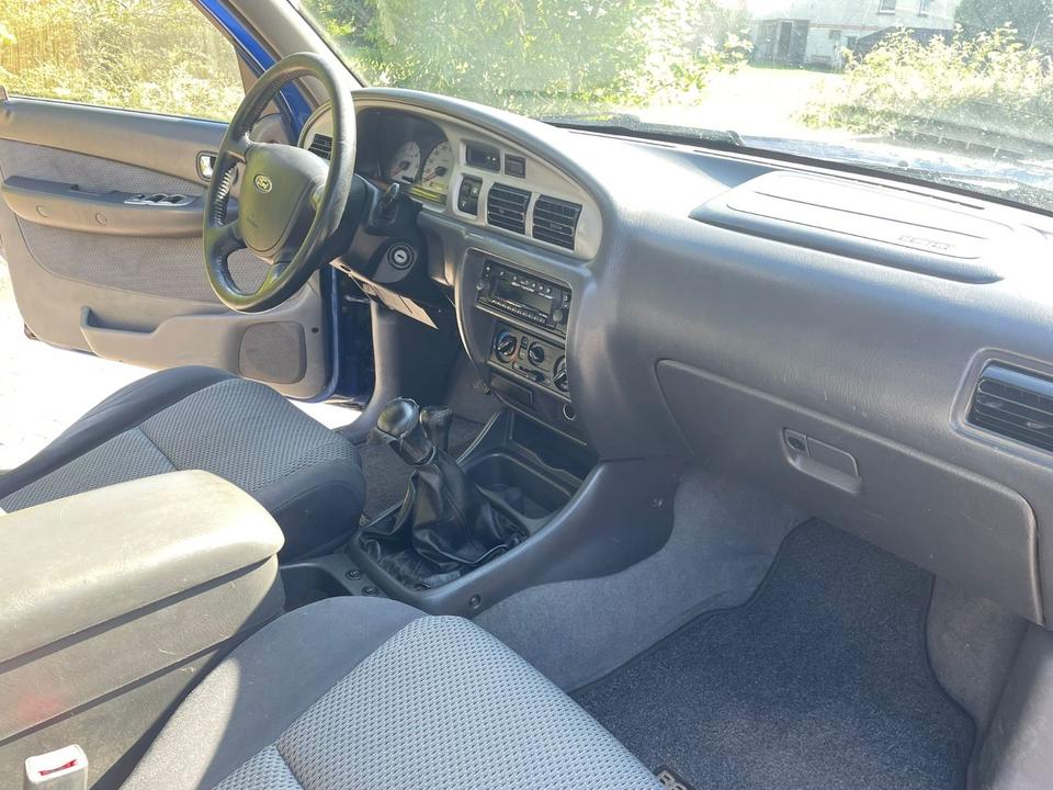 Ford Ranger 2.5 TDCI 4X4 XL KLIMA DOPPELKABINE пробіг: 220000 рік: Januar 2006 Diesel потужність:143 PS коробка: Manuell ціна: 5499 - Фото 9