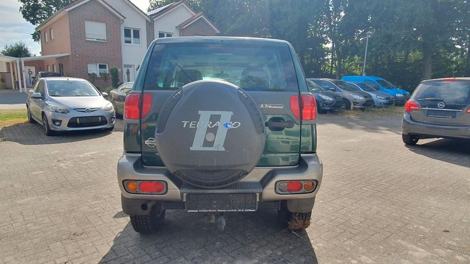 Nissan Terrano 2,7 TD пробіг: 187400 рік: Mai 2002 Diesel потужність:125 PS ціна: 3995 - Фото 5