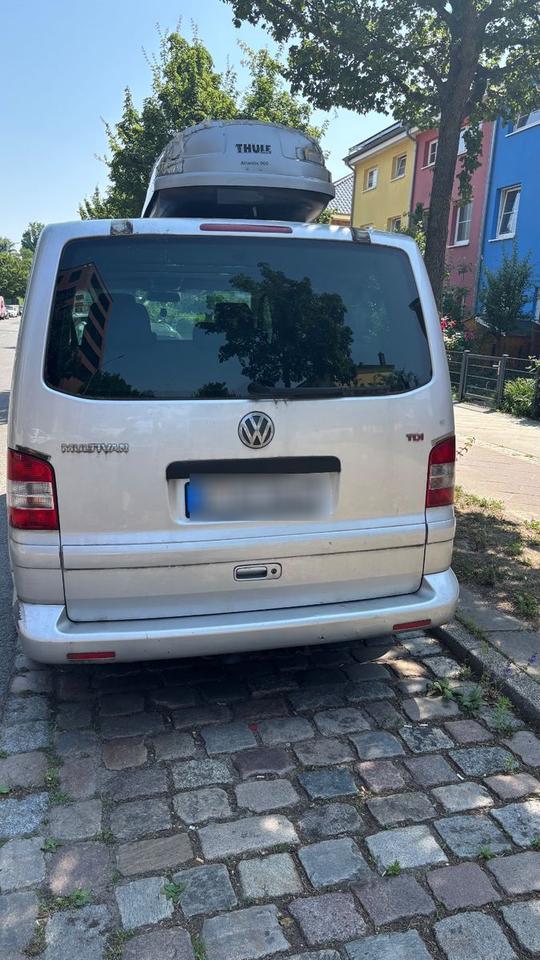 Volkswagen T5 Multivan пробіг: 317000 рік: Januar 2005 Diesel потужність:174 PS коробка: Automatik ціна: 2000 - Фото 2