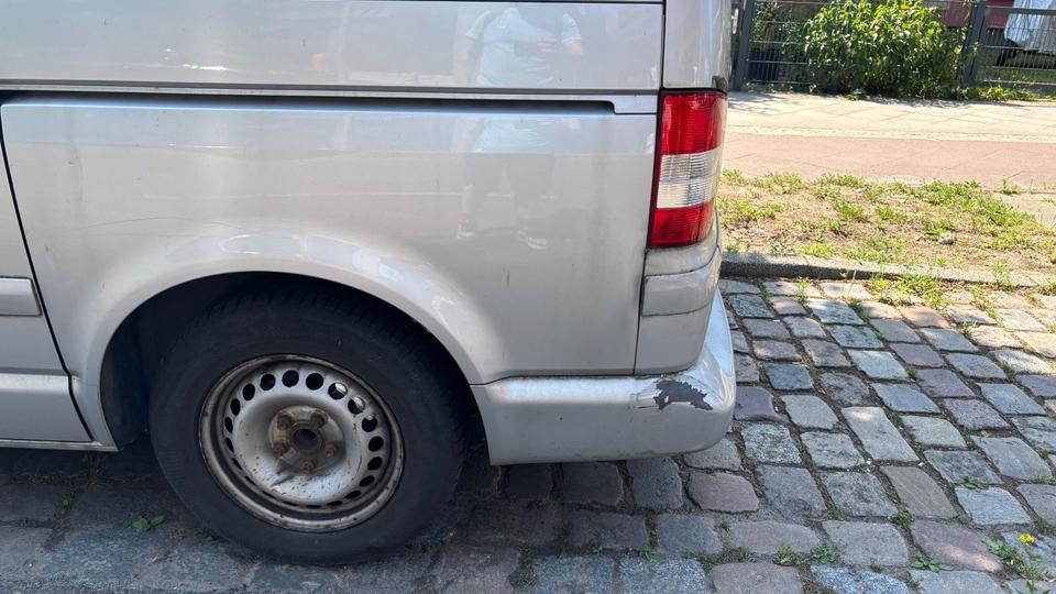 Volkswagen T5 Multivan пробіг: 317000 рік: Januar 2005 Diesel потужність:174 PS коробка: Automatik ціна: 2000 - Фото 5