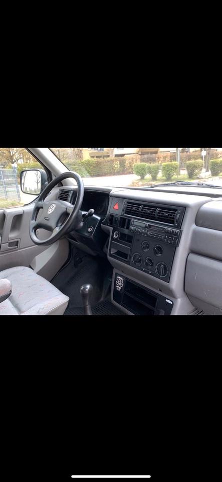 VW t4 Caravelle 2.5 Tdi 102PS  пробіг: 250000 рік: August 2001 Diesel потужність:102 PS коробка: Manuell ціна: 3750 - Фото 6