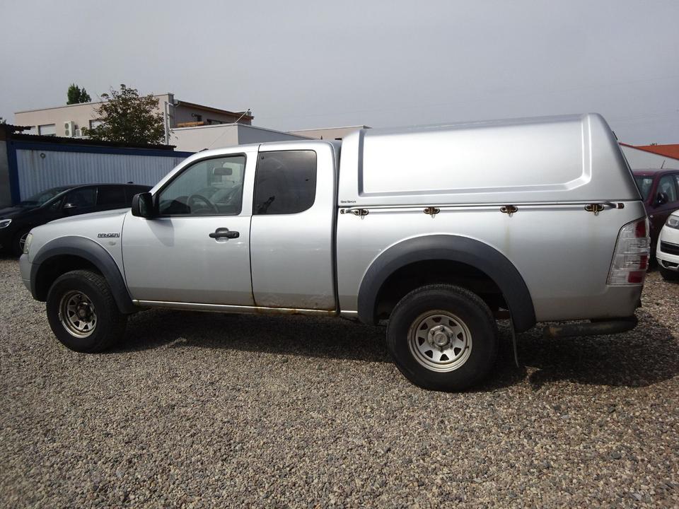 Ford Ranger 2.5 TDCi Extrakabine 4X4 XLT пробіг: 271581 рік: Juni 2008 Diesel потужність:143 PS SUV/Geländewagen ціна: 4500 - Фото 5