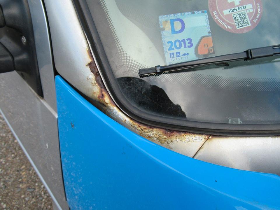 Volkswagen T4 Multivan 2.5 TDI пробіг: 345000 рік: September 2002 Diesel потужність:102 PS коробка: Manuell Silber - Фото 14