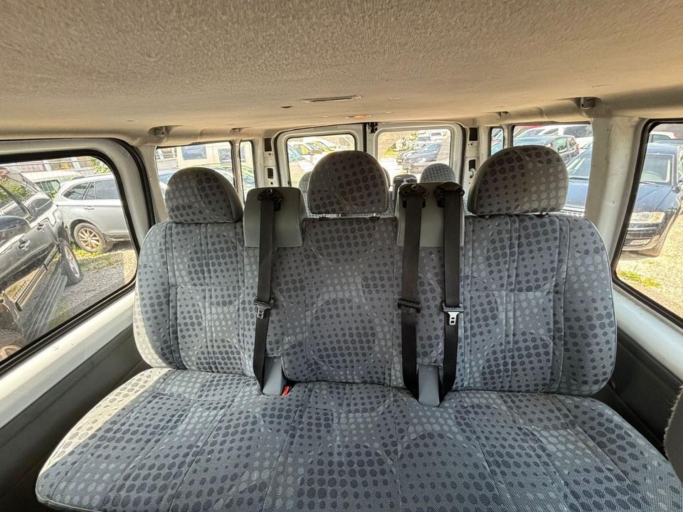 Ford Transit 2.4 9Sitze 4x4 140PS пробіг: 206000 рік: Dezember 2009 Diesel коробка: Manuell ціна: 1700 - Фото 10