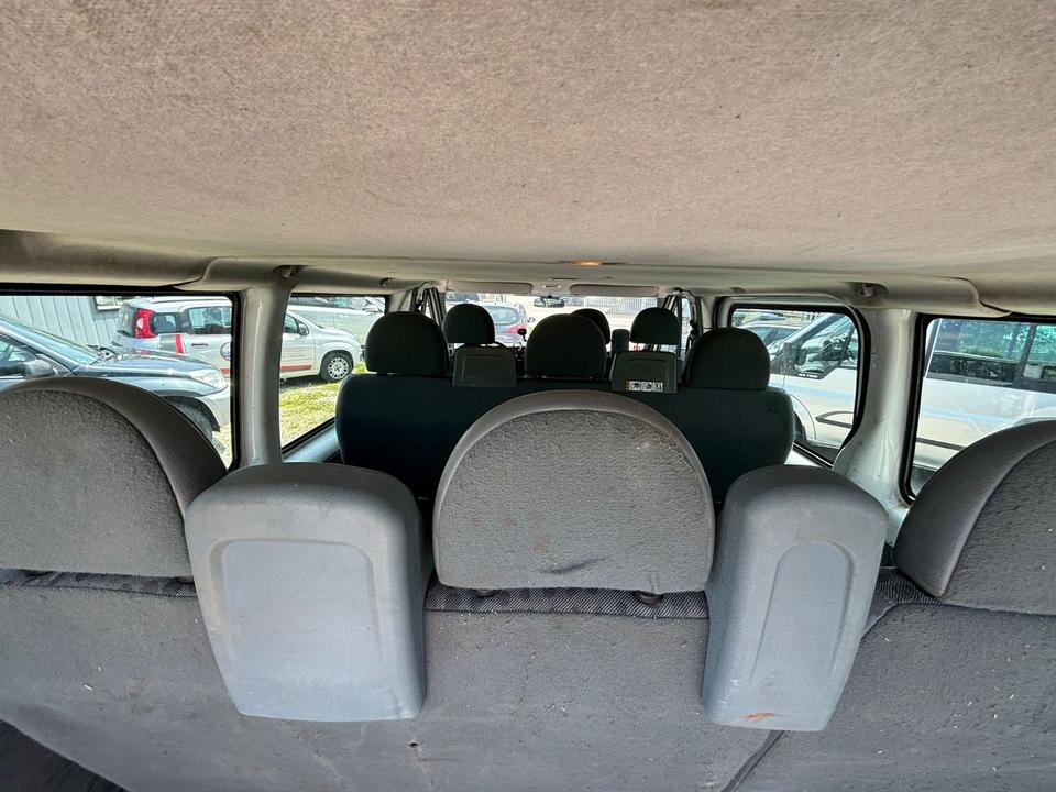 Ford Transit 2.4 9Sitze 4x4 140PS пробіг: 206000 рік: Dezember 2009 Diesel коробка: Manuell ціна: 1700 - Фото 12