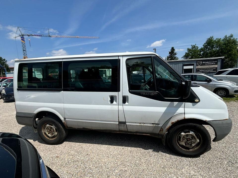 Ford Transit 2.4 9Sitze 4x4 140PS пробіг: 206000 рік: Dezember 2009 Diesel коробка: Manuell ціна: 1700 - Фото 2