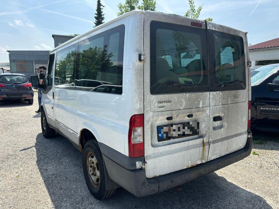 Ford Transit 2.4 9Sitze 4x4 140PS пробіг: 206000 рік: Dezember 2009 Diesel коробка: Manuell ціна: 1700 - Фото 4