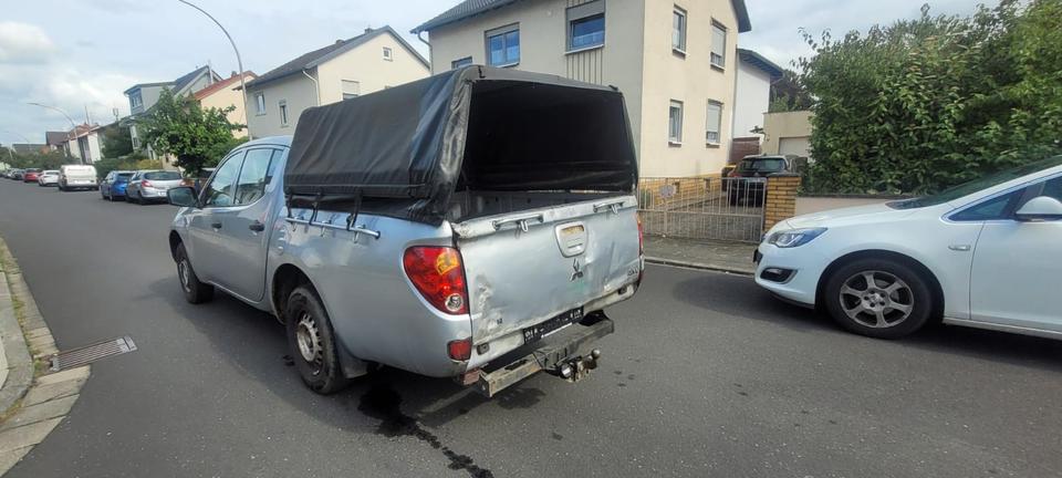 Mitsubishi L200 - Kaot 1. Hand TÜV Juni 26 пробіг: 267000 рік: Mai 2012 Diesel потужність:127 PS коробка: Manuell ціна: 5900 - Фото 3