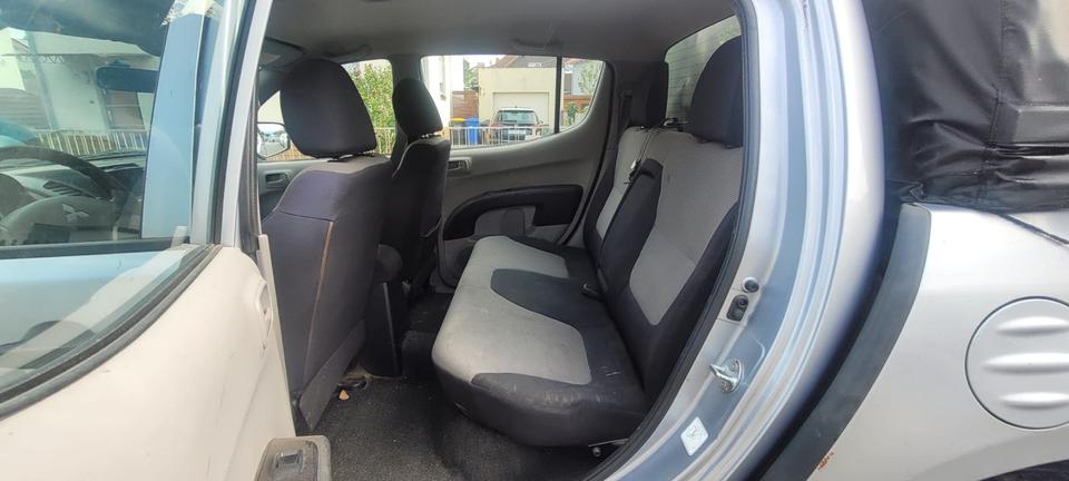 Mitsubishi L200 - Kaot 1. Hand TÜV Juni 26 пробіг: 267000 рік: Mai 2012 Diesel потужність:127 PS коробка: Manuell ціна: 5900 - Фото 9