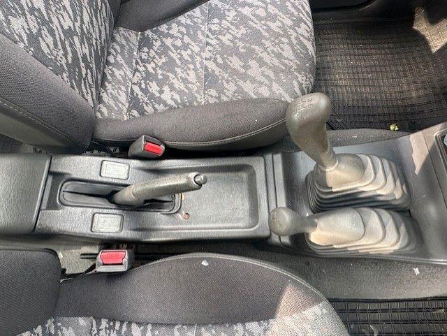 Mitsubishi L200 пробіг: 136000 рік: Februar 2002 Diesel потужність:99 PS ціна: 4999 Rot - Фото 13