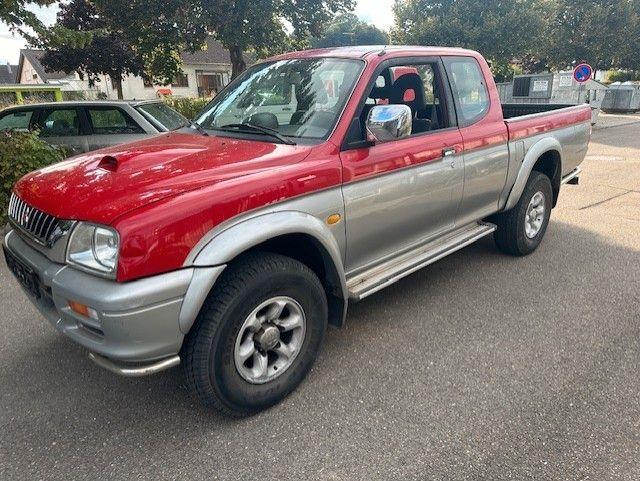 Mitsubishi L200 пробіг: 136000 рік: Februar 2002 Diesel потужність:99 PS ціна: 4999 Rot - Фото 6