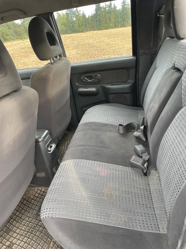 Mitsubishi L200 Etense пробіг: 395600 рік: Februar 2005 Diesel потужність:105 PS коробка: Manuell ціна: 5000 - Фото 2