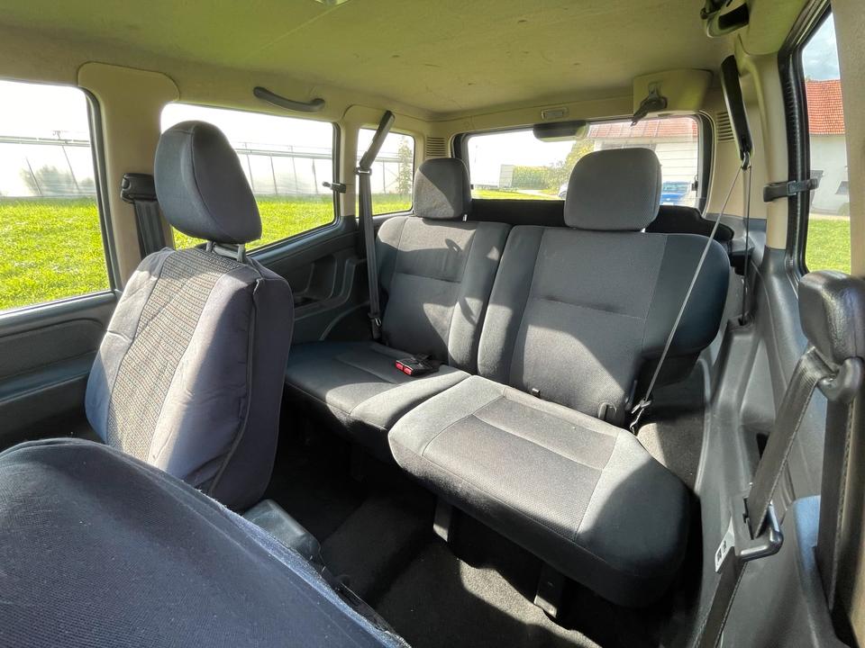Купити авто Nissan Terano 2 пробіг: 246852 рік: Juni 2004 Diesel потужність:125 PS коробка: Manuell ціна: 3700 Blau - Фото 2