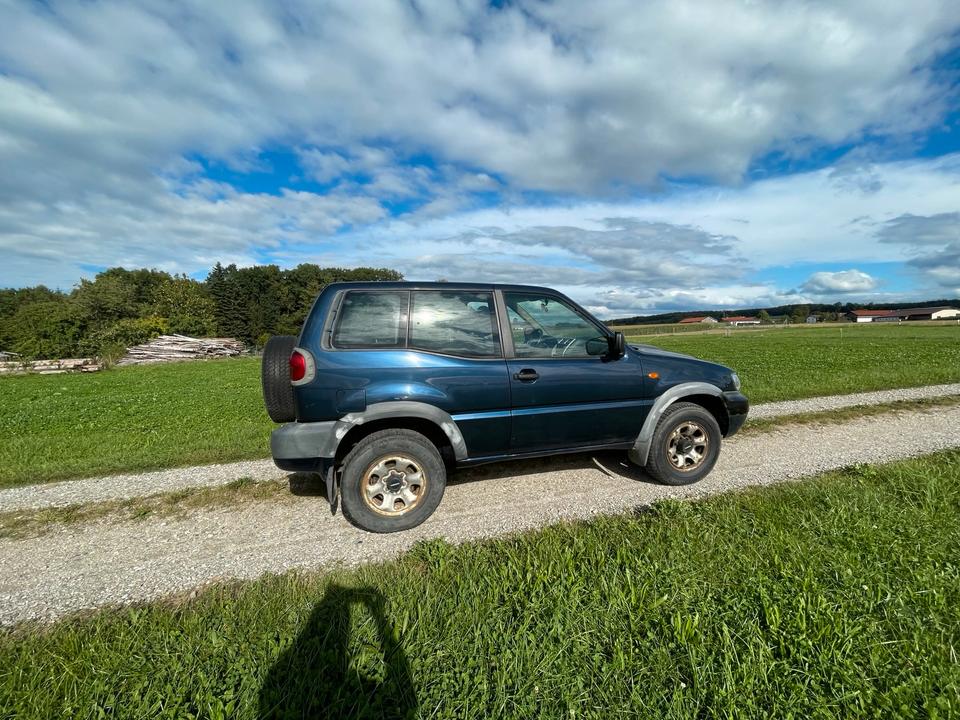 Купити авто Nissan Terano 2 пробіг: 246852 рік: Juni 2004 Diesel потужність:125 PS коробка: Manuell ціна: 3700 Blau - Фото 4