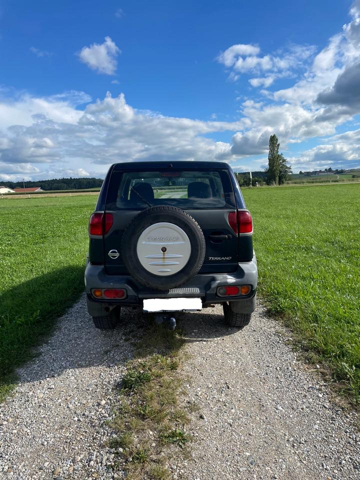 Купити авто Nissan Terano 2 пробіг: 246852 рік: Juni 2004 Diesel потужність:125 PS коробка: Manuell ціна: 3700 Blau - Фото 5