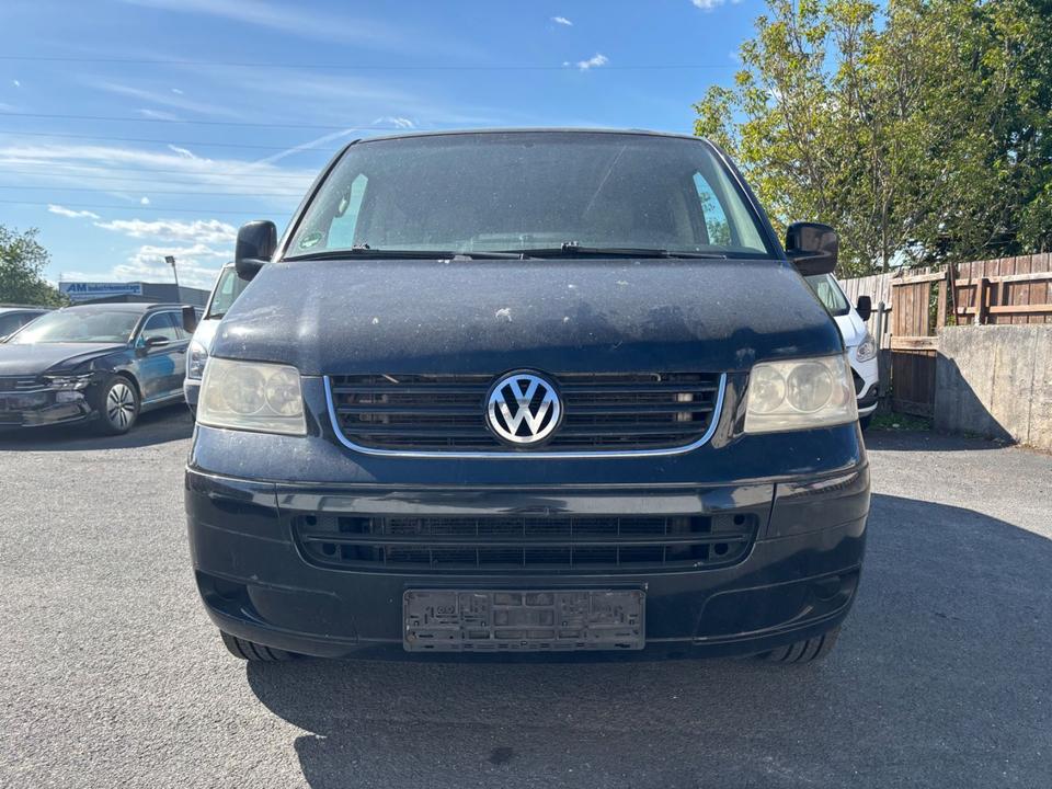 Купити надійний бус Volkswagen T5 Transporter Bus Multivan пробіг: 321450 рік: Juli 2006 Diesel потужність:131 PS ціна: 2950 - Фото 1