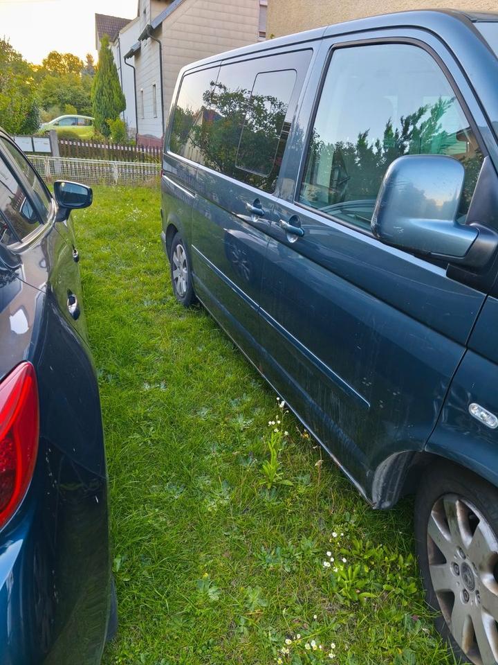 Volkswagen T5 Multivan пробіг: 480000 рік: November 2003 Diesel потужність:131 PS ціна: 2900 - Фото 2