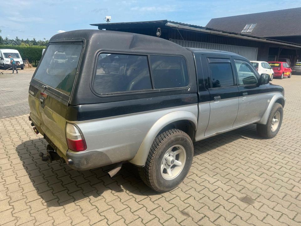 Mitsubishi L200 пробіг: 290000 рік: Mai 2002 Diesel потужність:116 PS коробка: Manuell ціна: 2900 - Фото 2