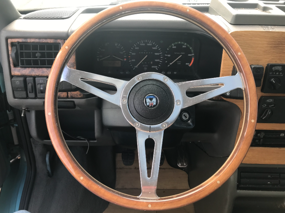 VW T4 Multivan пробіг: 386000 рік: September 1991 Diesel потужність:75 PS коробка: Manuell ціна: 2390 - Фото 6