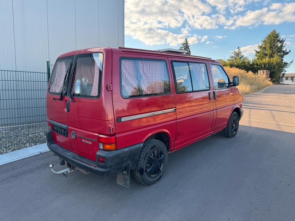 VW T4 1.9TD Camper Multivan пробіг: 248000 рік: August 1997 Diesel потужність:68 PS коробка: Manuell ціна: 3500 - Фото 1