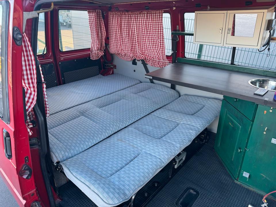 VW T4 1.9TD Camper Multivan пробіг: 248000 рік: August 1997 Diesel потужність:68 PS коробка: Manuell ціна: 3500 - Фото 5