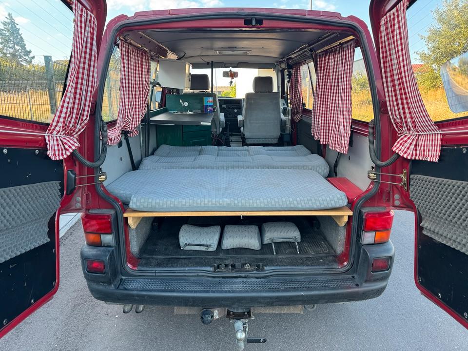 VW T4 1.9TD Camper Multivan пробіг: 248000 рік: August 1997 Diesel потужність:68 PS коробка: Manuell ціна: 3500 - Фото 7