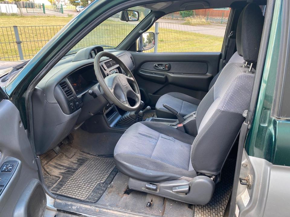 Mitsubishi L200 AHK пробіг: 139450 рік: Juni 2003 Diesel потужність:116 PS коробка: Manuell ціна: 4990 Grün - Фото 15