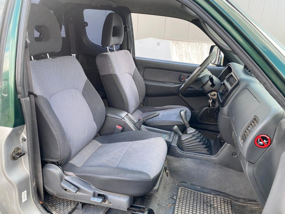 Mitsubishi L200 AHK пробіг: 139450 рік: Juni 2003 Diesel потужність:116 PS коробка: Manuell ціна: 4990 Grün - Фото 19