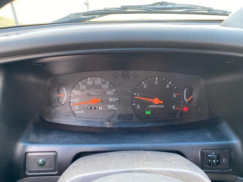 Mitsubishi L200 AHK пробіг: 139450 рік: Juni 2003 Diesel потужність:116 PS коробка: Manuell ціна: 4990 Grün - Фото 21