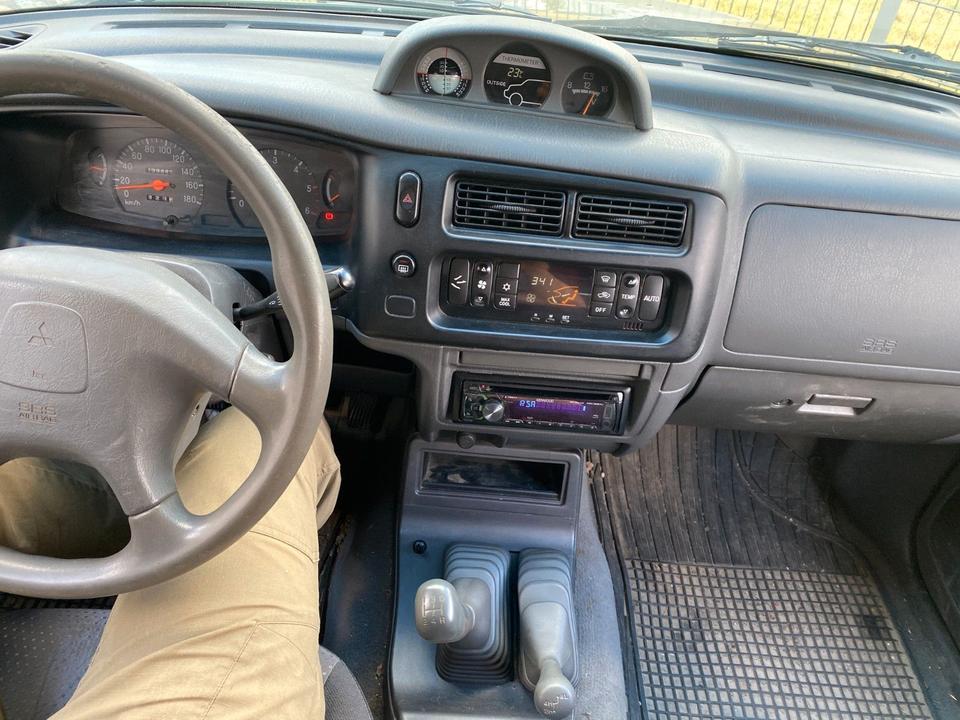 Mitsubishi L200 AHK пробіг: 139450 рік: Juni 2003 Diesel потужність:116 PS коробка: Manuell ціна: 4990 Grün - Фото 22