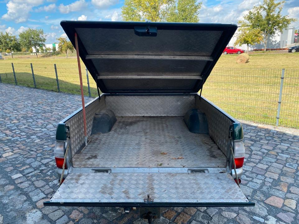 Mitsubishi L200 AHK пробіг: 139450 рік: Juni 2003 Diesel потужність:116 PS коробка: Manuell ціна: 4990 Grün - Фото 6